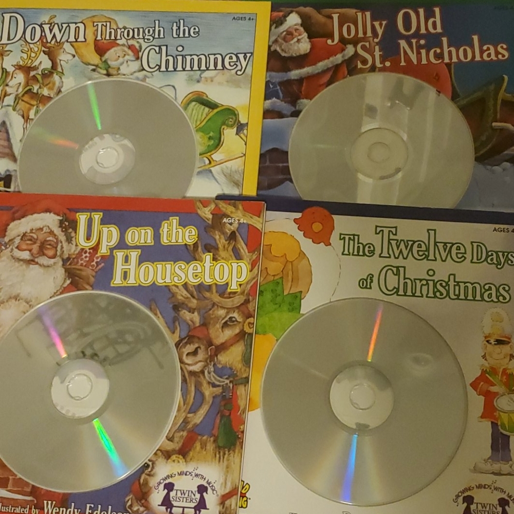 Set of 4 Christmas Books+ CDs